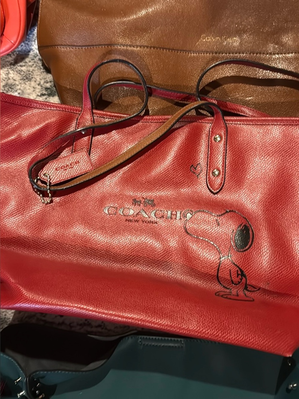 Leather Fold Wallet in Coral Pink